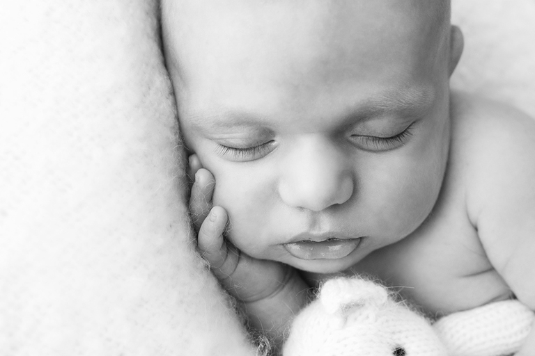 newborn photos Sevenoaks Kent
